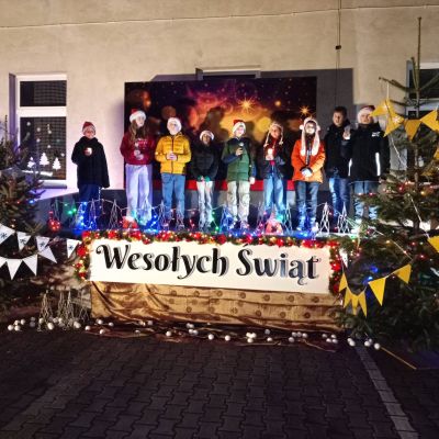 Kolędowanie pod gwiazdami i Jarmark Bożonarodzeniowy w Antoniowie